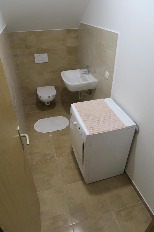 Rooms For Rent In Любляна Экстерьер фото