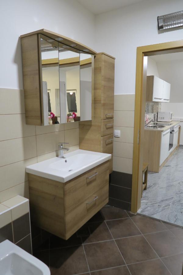 Rooms For Rent In Любляна Экстерьер фото
